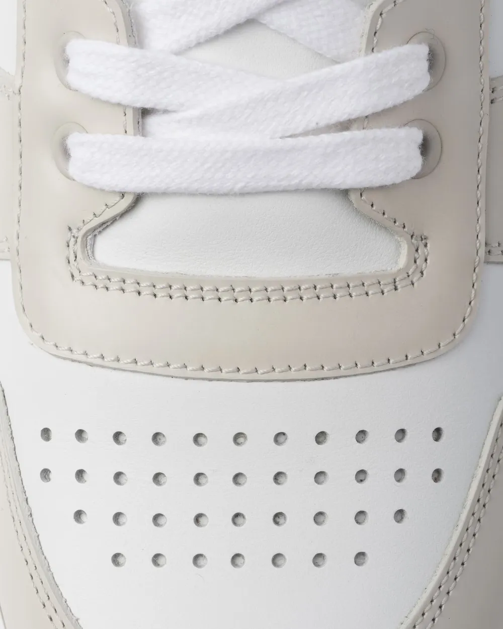 Downtown Logo Sneakers