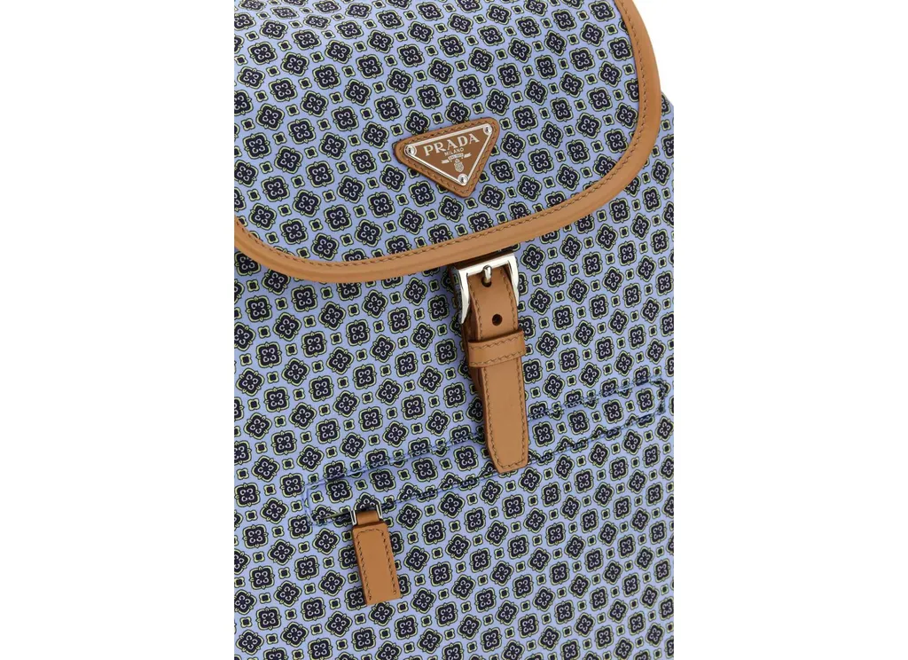 Logo Backpack
