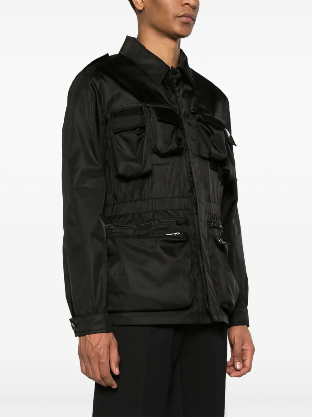 Long-Sleeved Pocket-Detailed Jacket