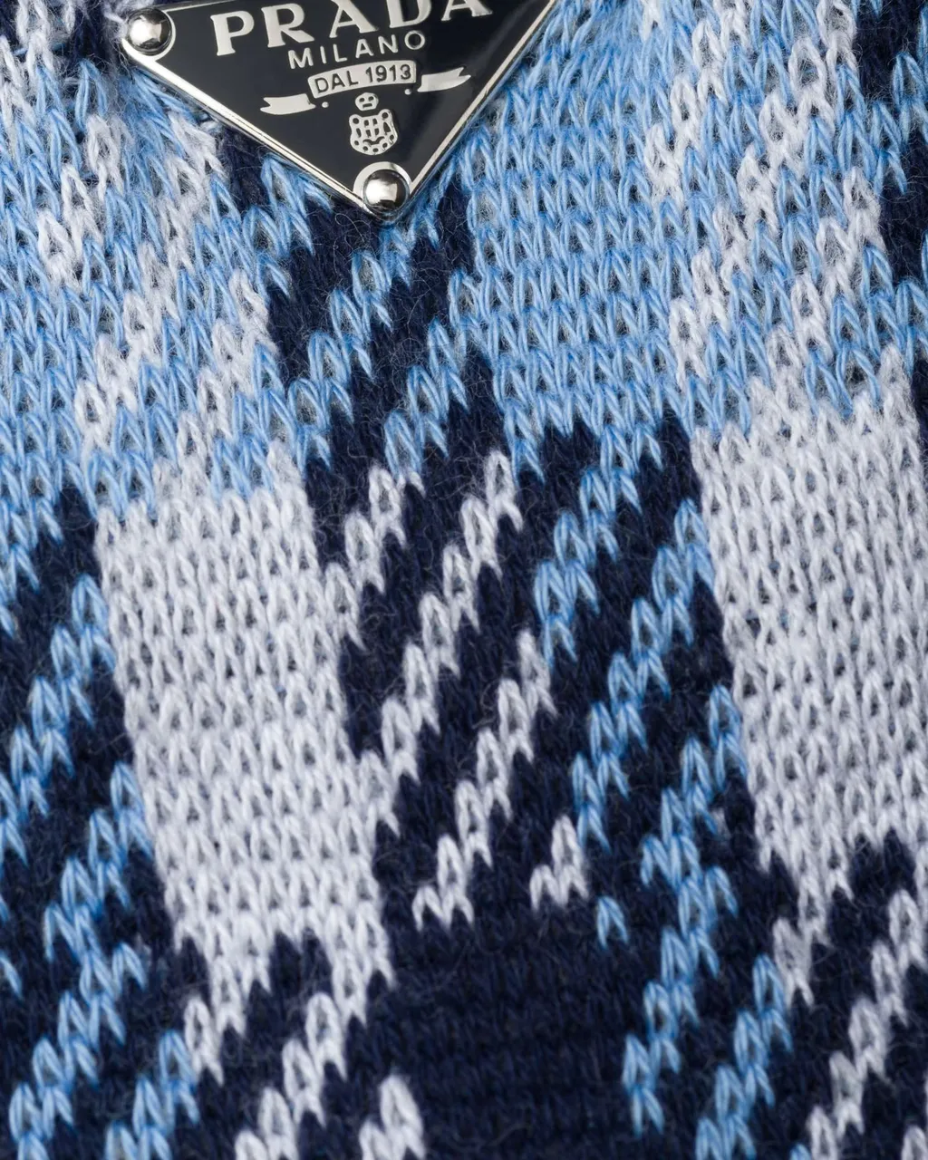 Triangle-Logo Houndstooth Pattern Knitted Socks