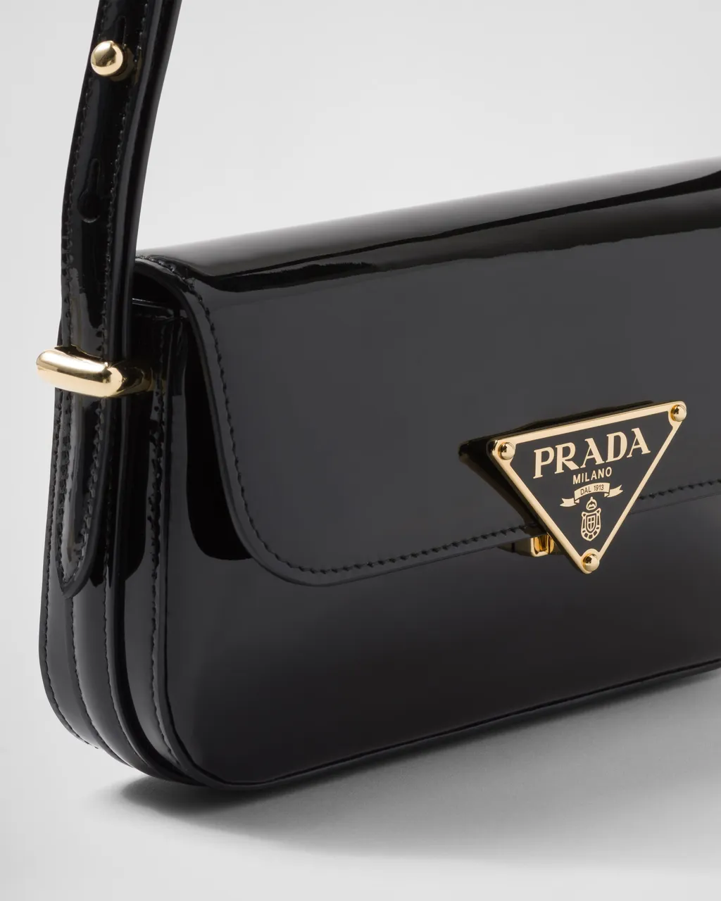 Logo-Plaque Foldover Top Shoulder Bag