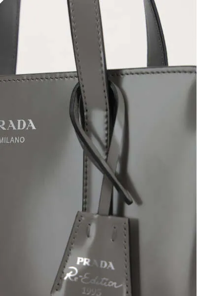 Re-Edition 1995 Leather Tote Bag