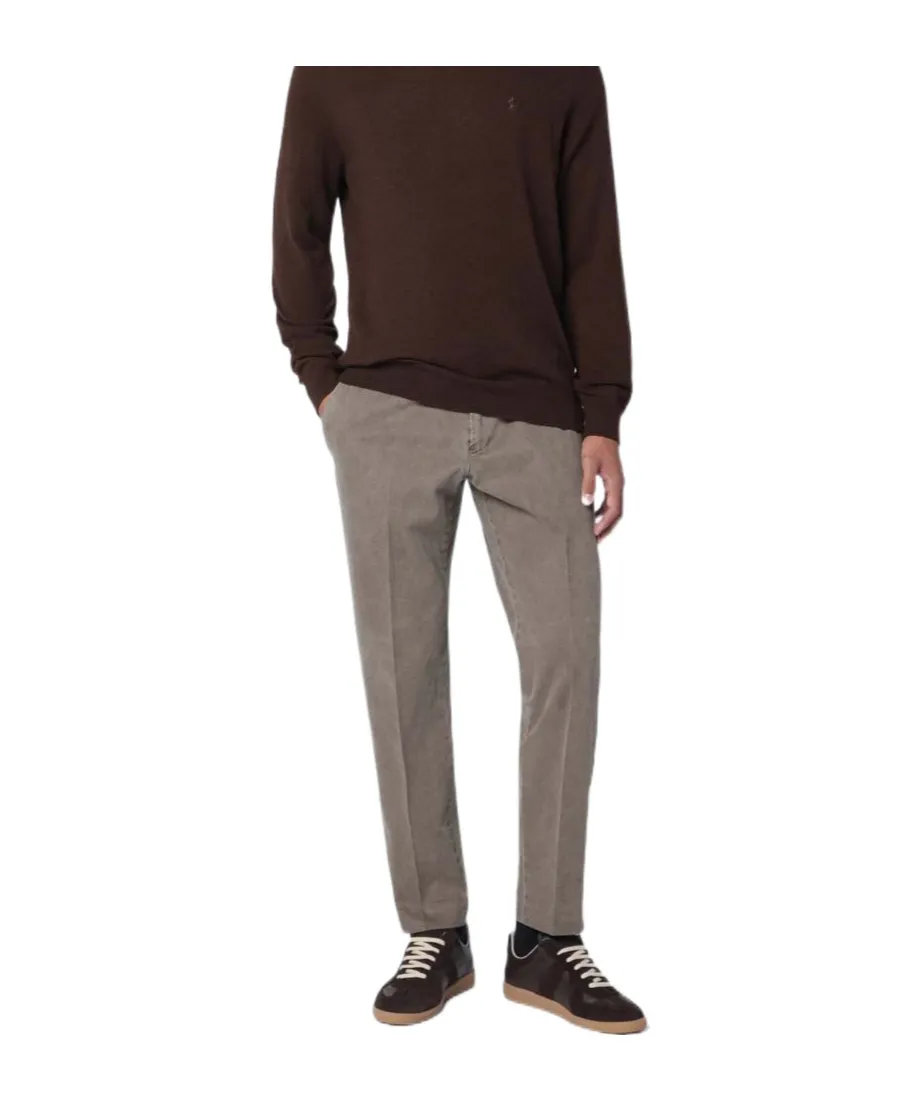 Trousers With Pockets And Belt Loops