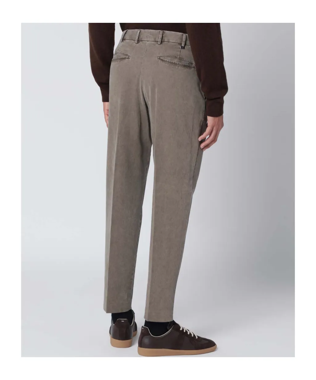 Trousers With Pockets And Belt Loops