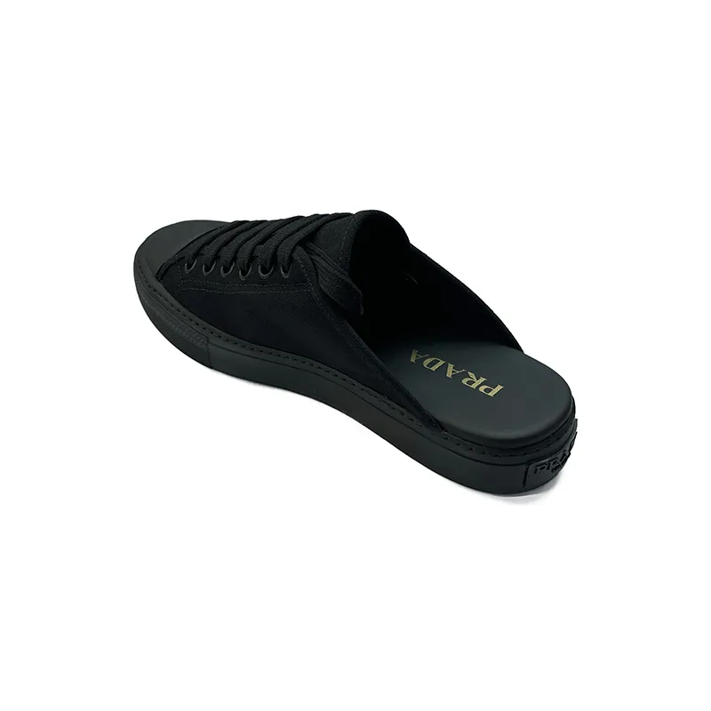 Round-Toe Mules
