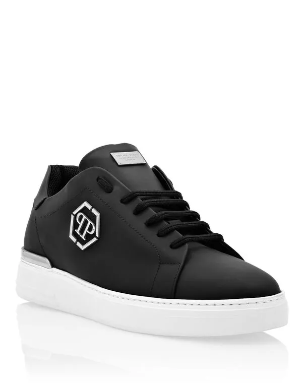 Logo Details Casual Sports Shoes