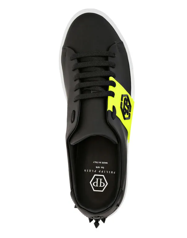 Casual Sports Shoes