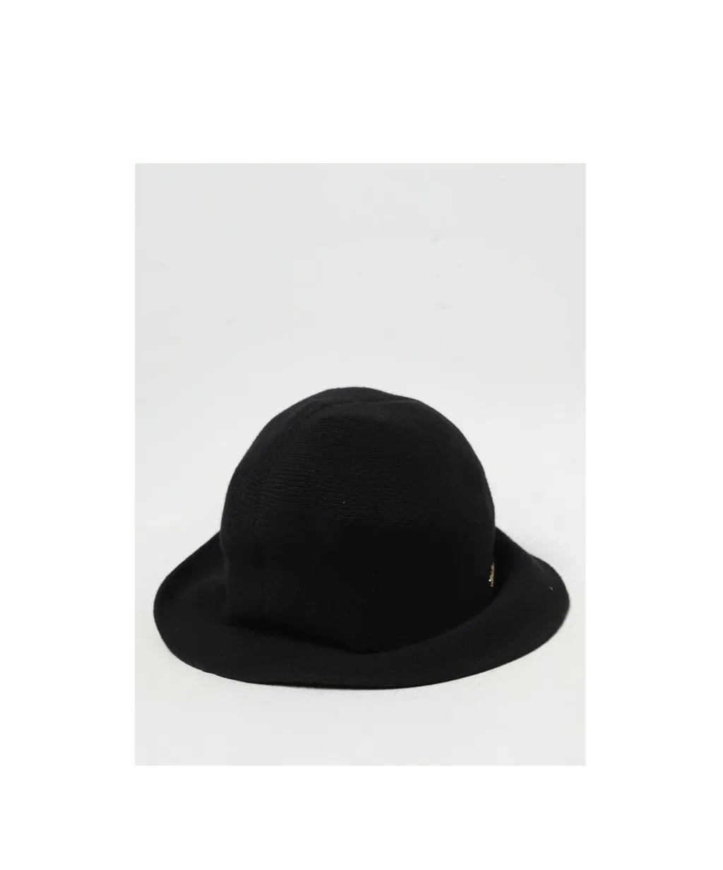 Logo Plaque Trilby