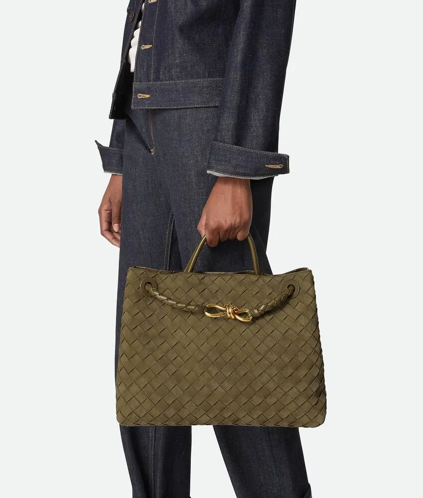 Andiamo Shoulder Bag