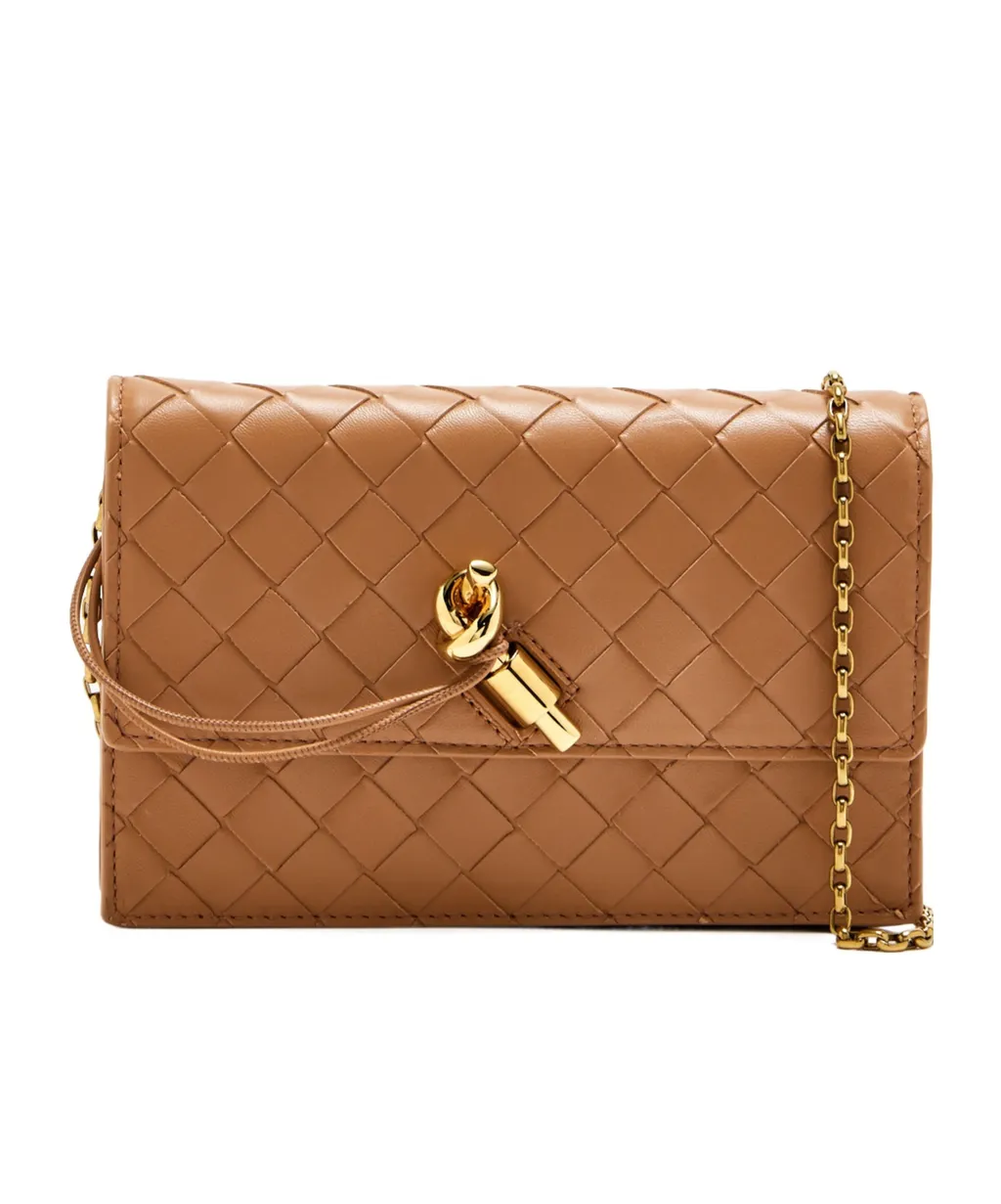 Andiamo Pouch On Chain