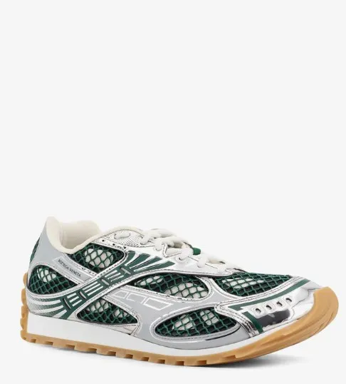 Orbit Sneaker
