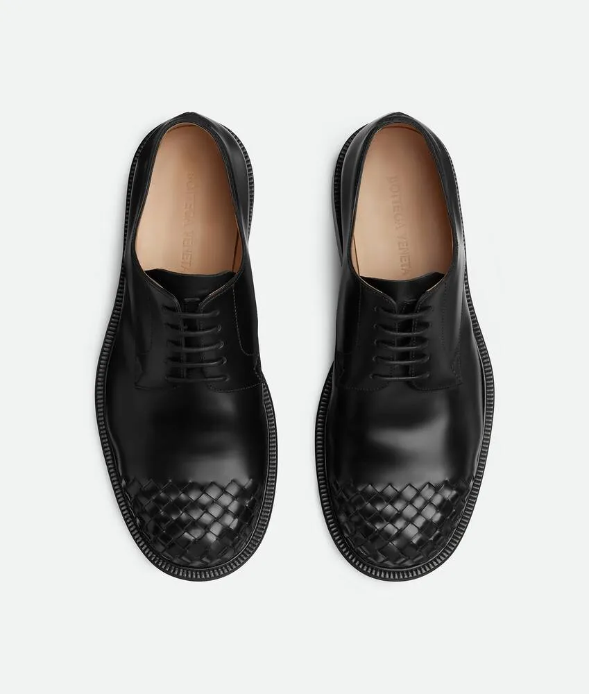James Lace-Up Shoe