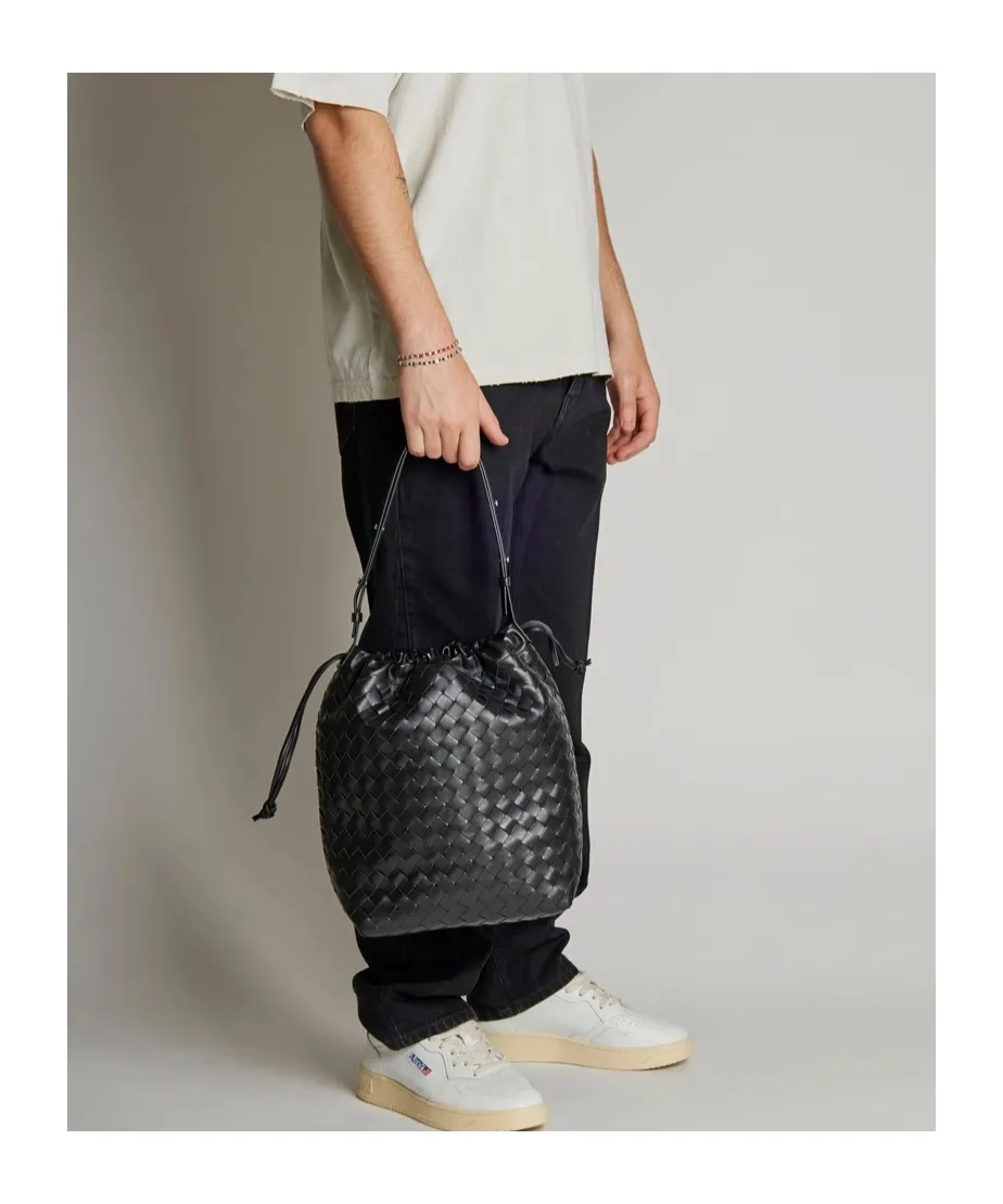 Intrecciato Biblioteca Bucket Bag
