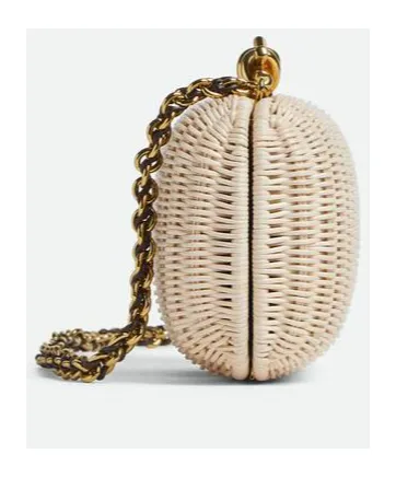 Knot Chain