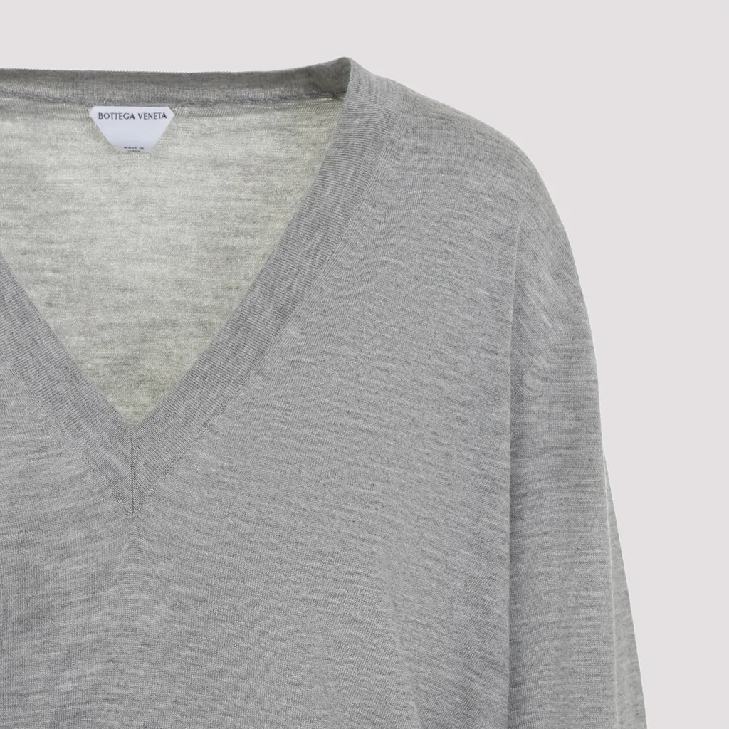 V-Neck Fine Knit Jumper
