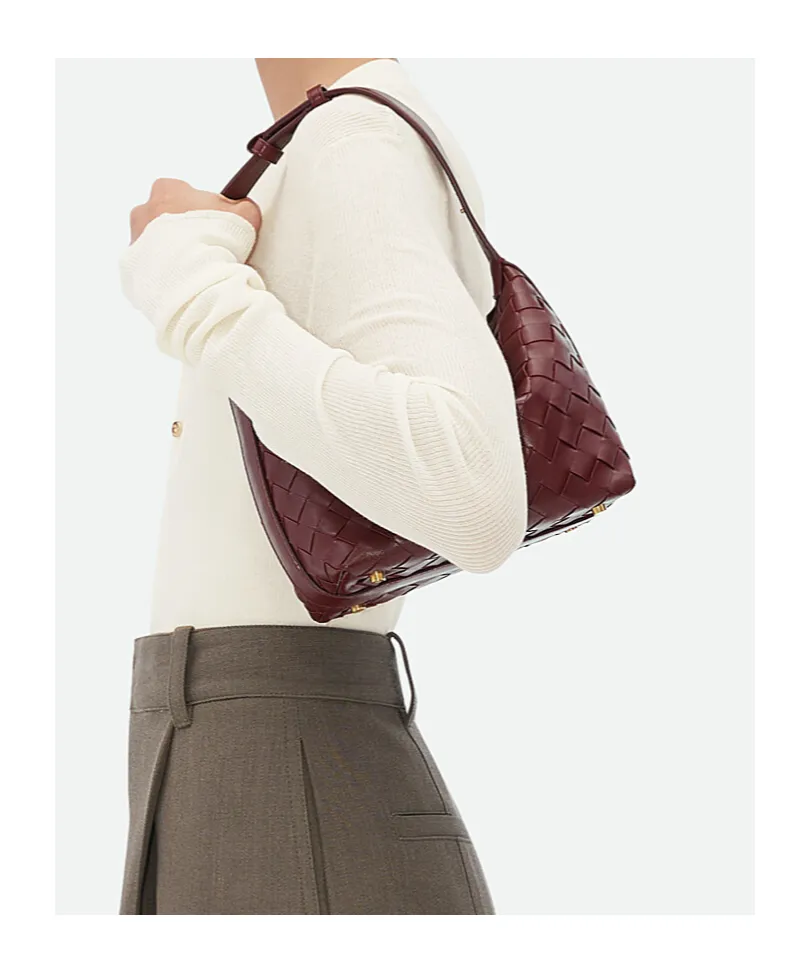 Mini Wallace Zipper Handbag