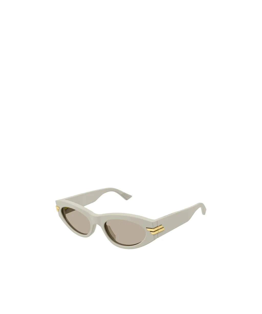 Cat-Eye Frame Sunglasses