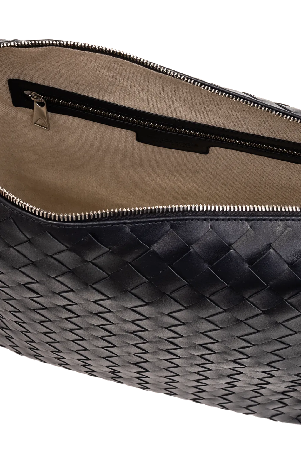 Intrecciato Zipped Shoulder Bag