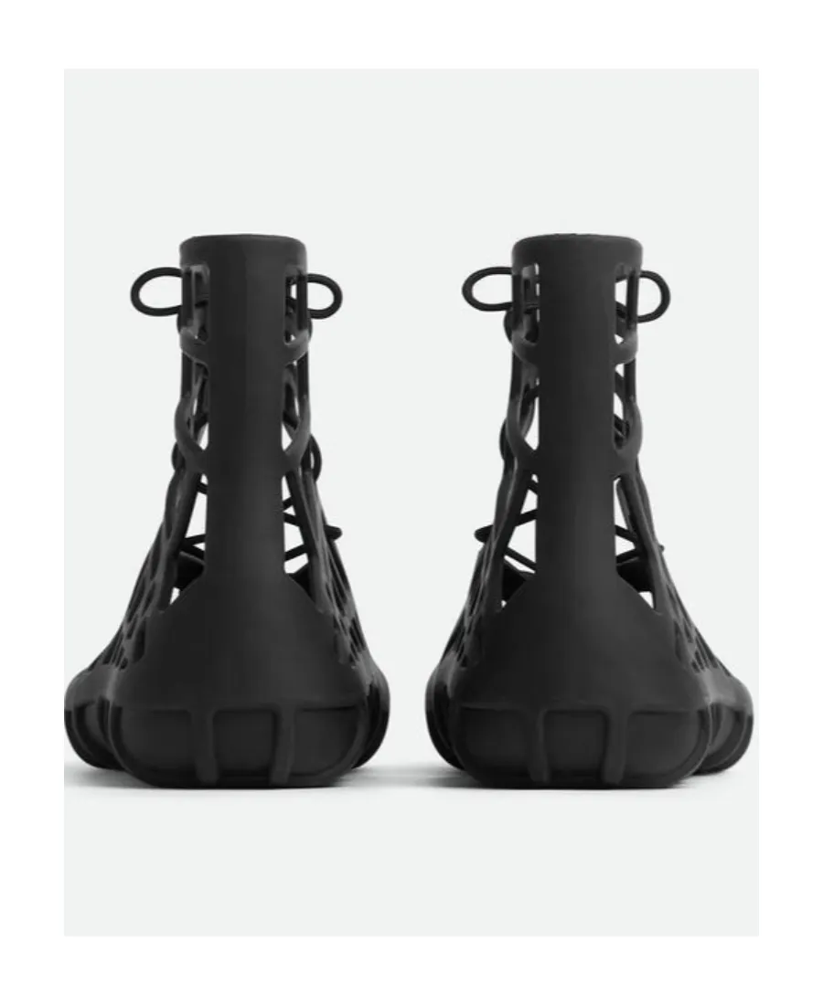 Atlas Strap-Up Sandals