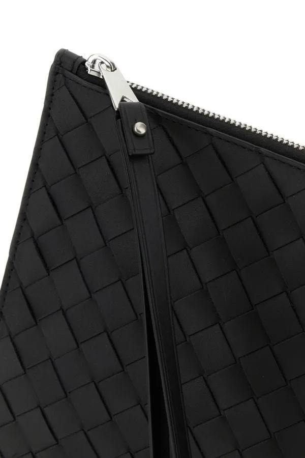 Medium Intreciato Clutch