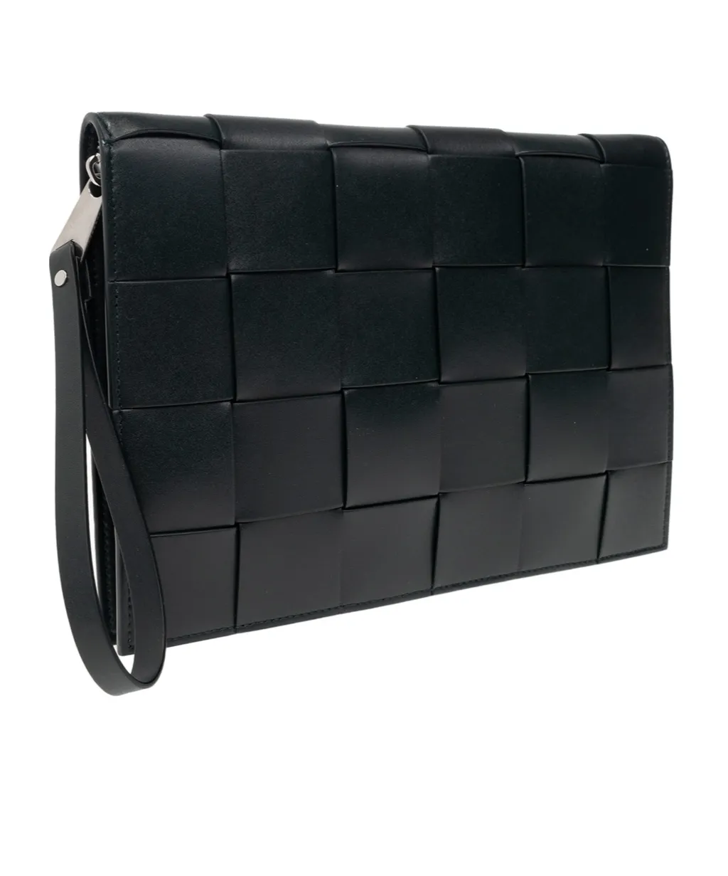 Arco Knitted Clutch