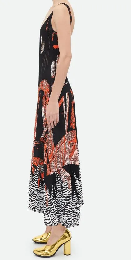 Sleeveless Patterned Dress