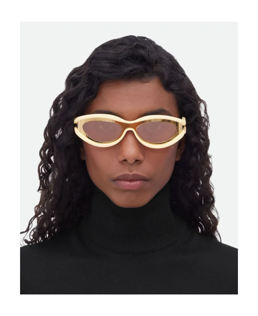 Oval Frame Shaped Sunglasses