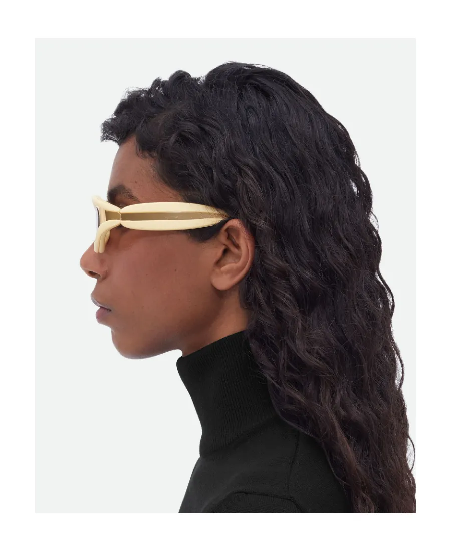 Oval Frame Shaped Sunglasses