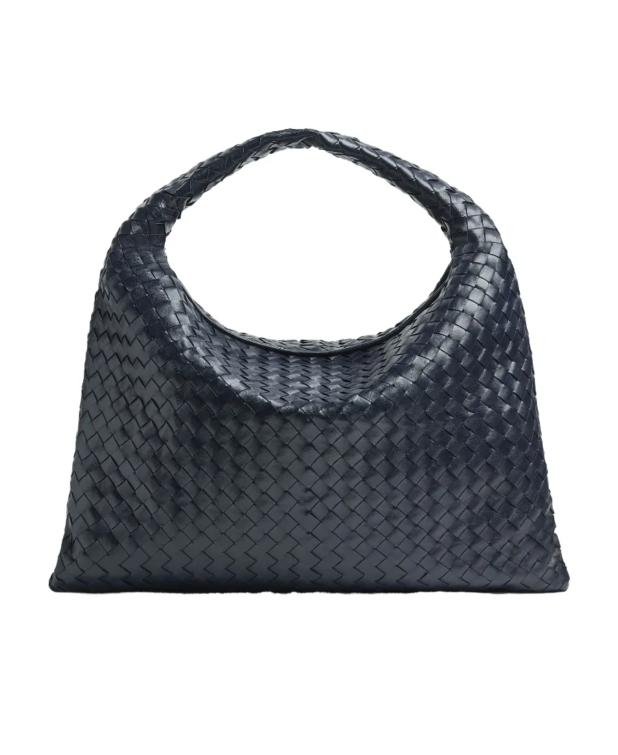 Hop Large Shoulder Bag