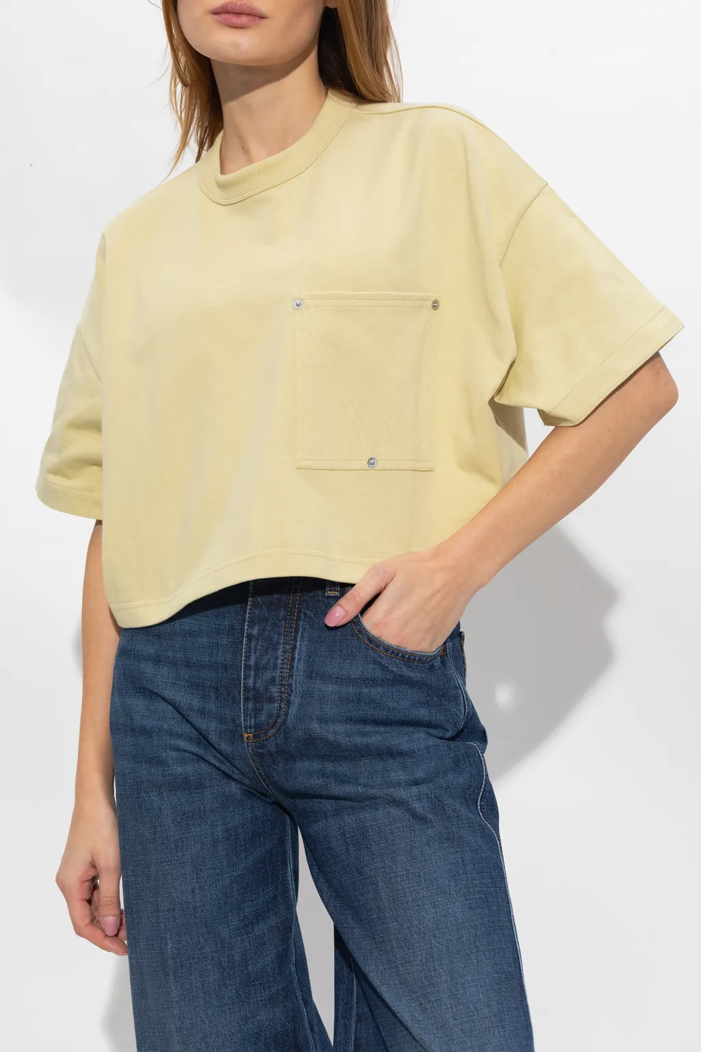 Pocket Detailed Cropped T-Shirt