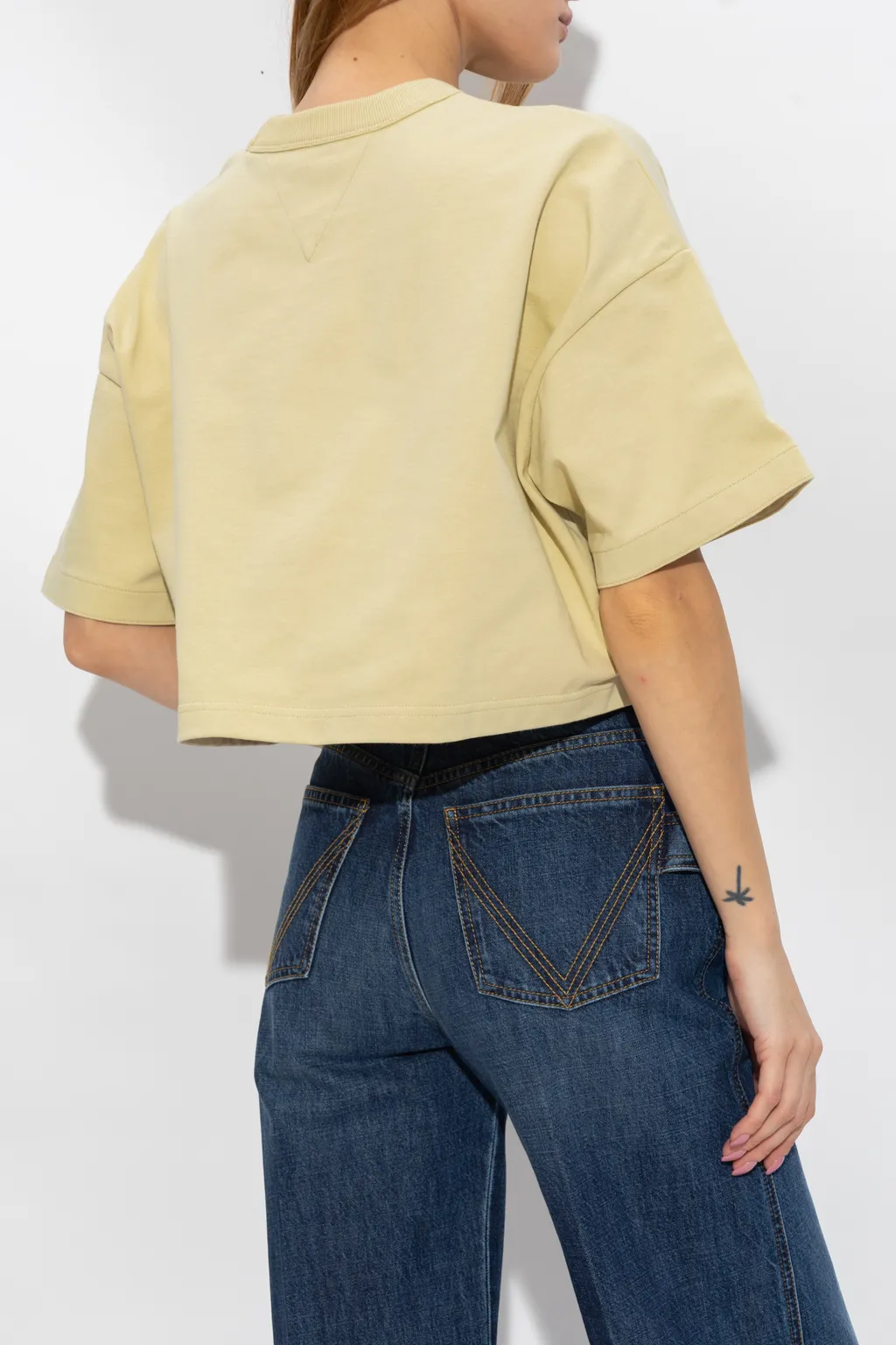 Pocket Detailed Cropped T-Shirt