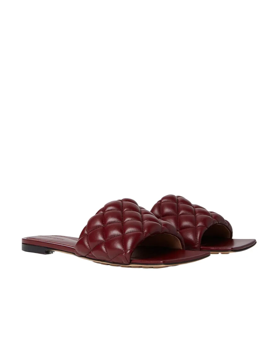 Matelassé Flat Sandals