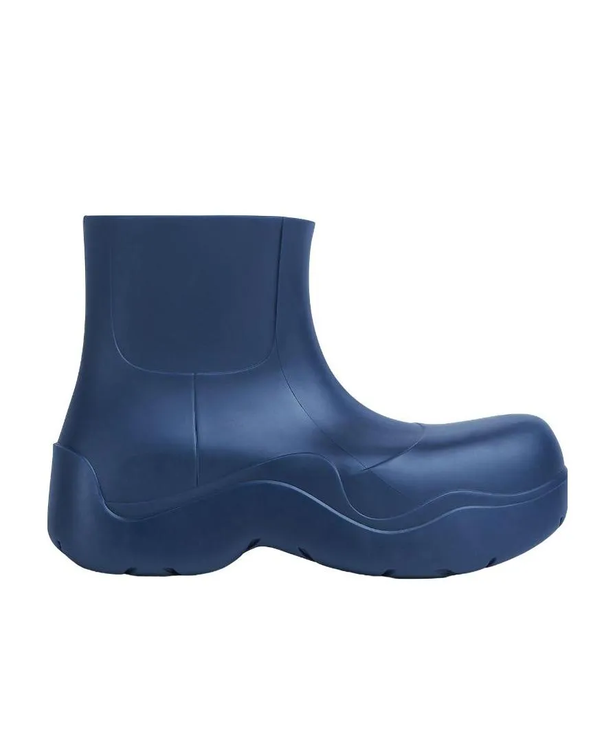 Logo Round Head Short Boots
