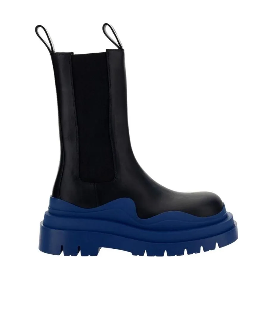 Round Head Chelsea Boots