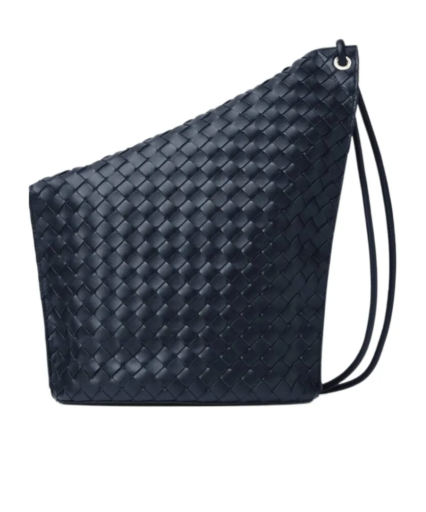 Medium Knot Bucket Bag