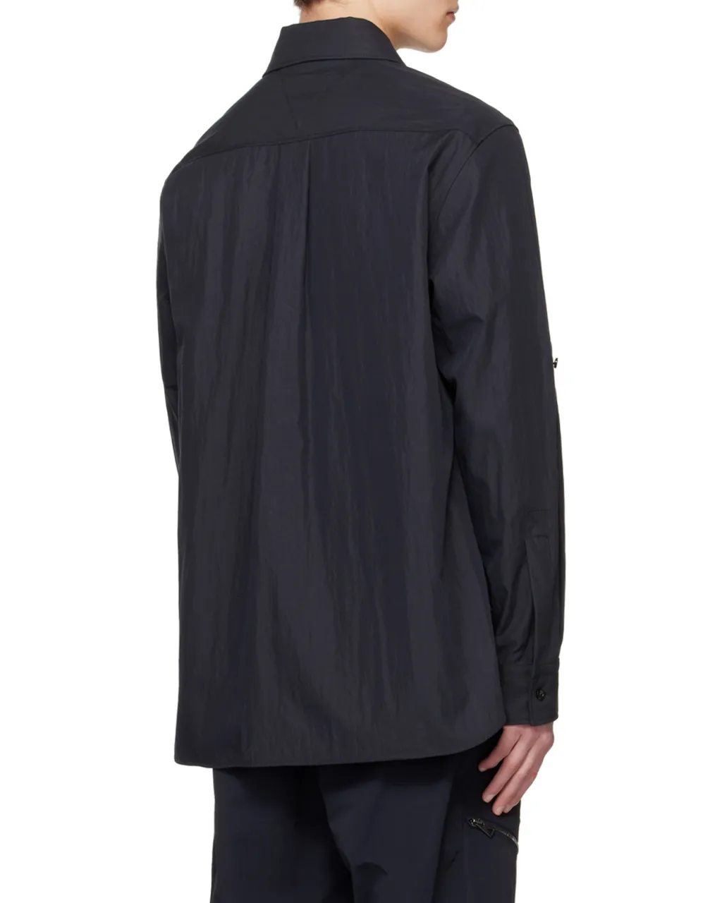 Long Sleeved Buttoned Shirt