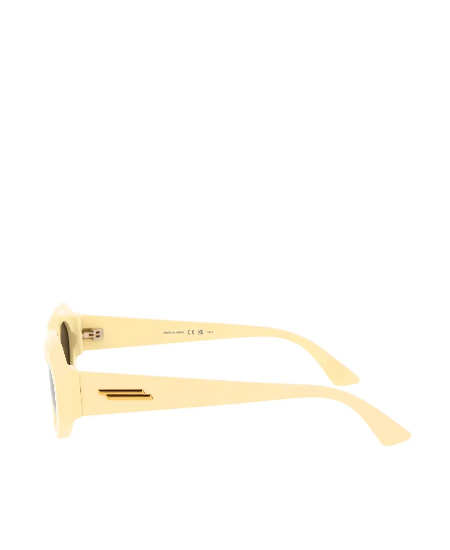 Cat-Eye Frame Sunglasses