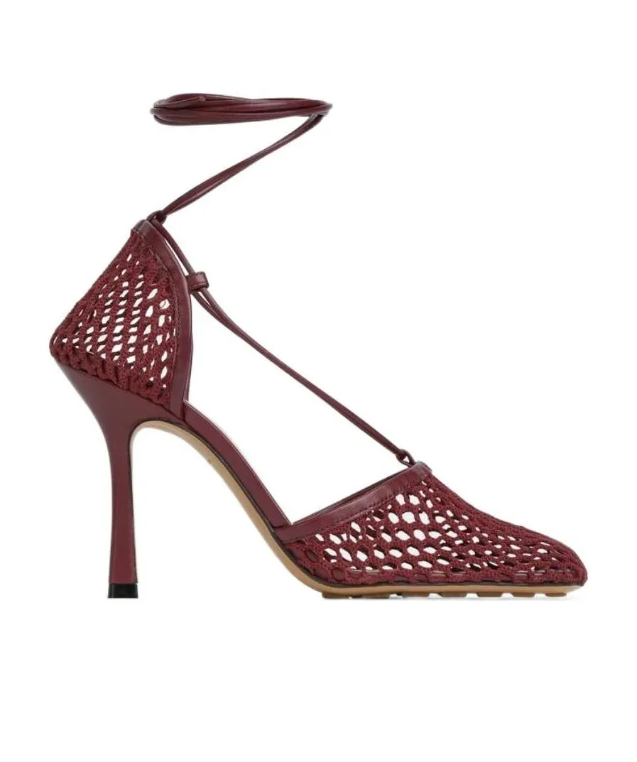 Stretch Lace-Up Pumps