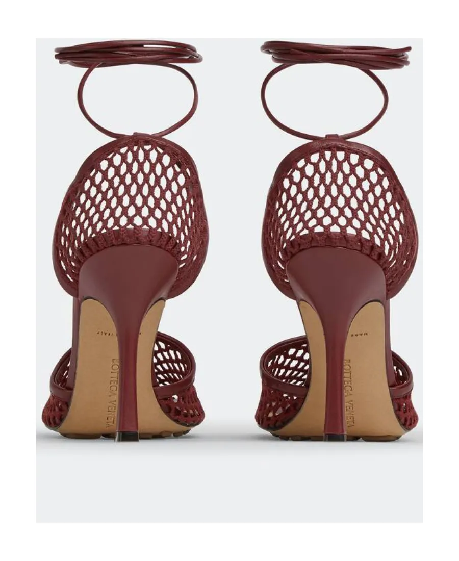 Stretch Lace-Up Pumps