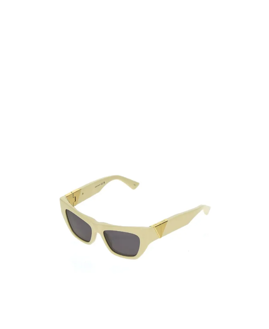 Cat-Eye Frame Sunglasses