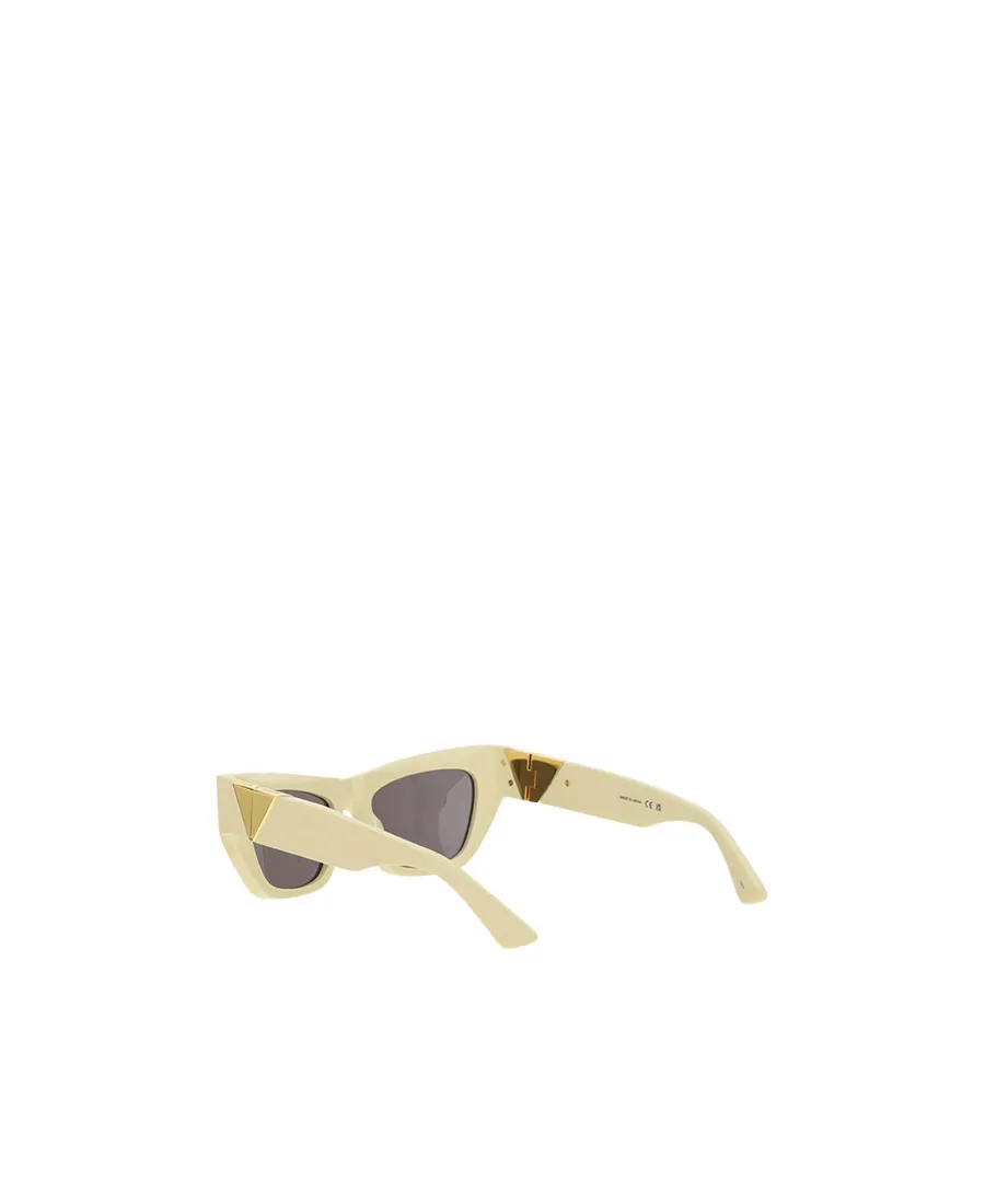 Cat-Eye Frame Sunglasses