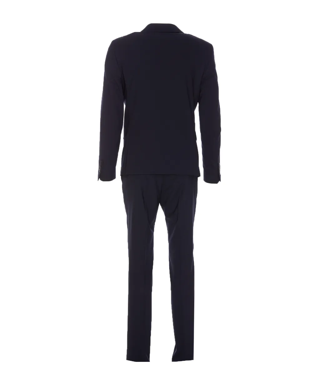 Buttoned Suit