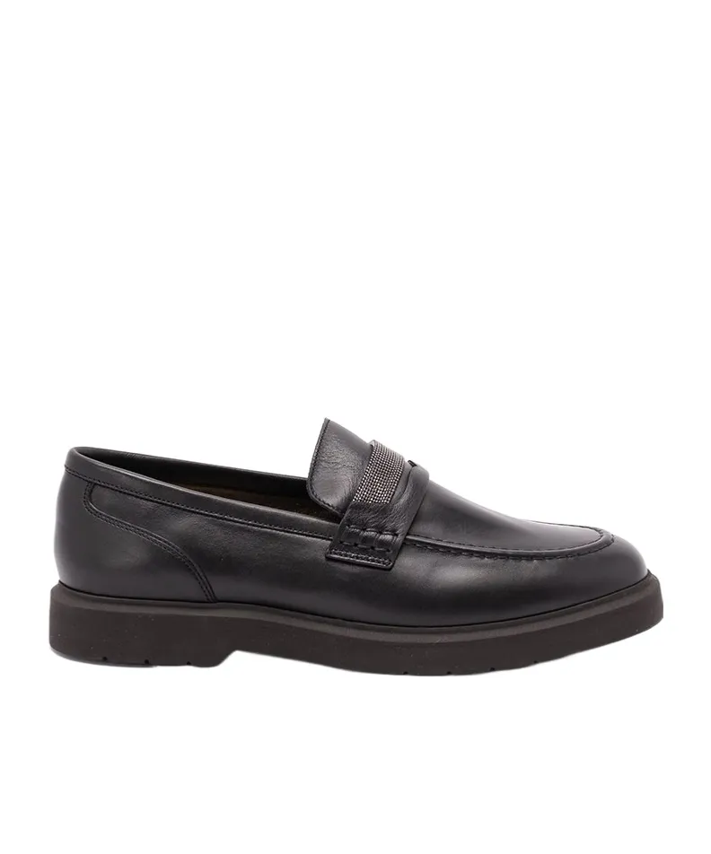 Monile Detailed Loafers