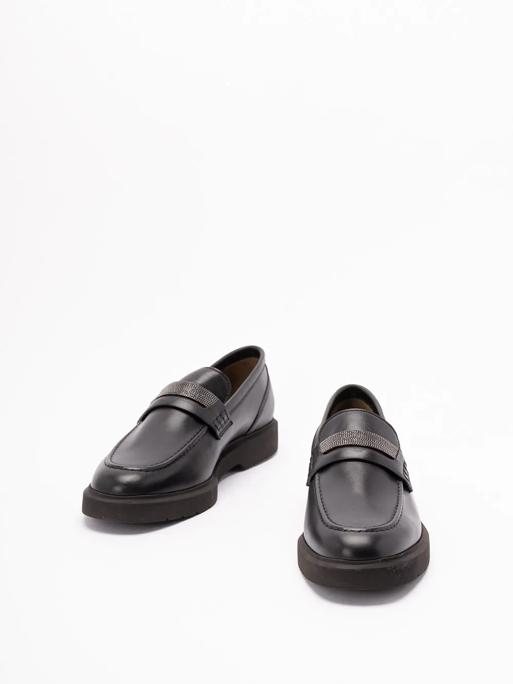 Monile Detailed Loafers