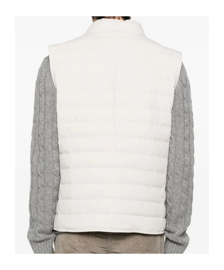 Quilted Snap-Fit Fastening Vest