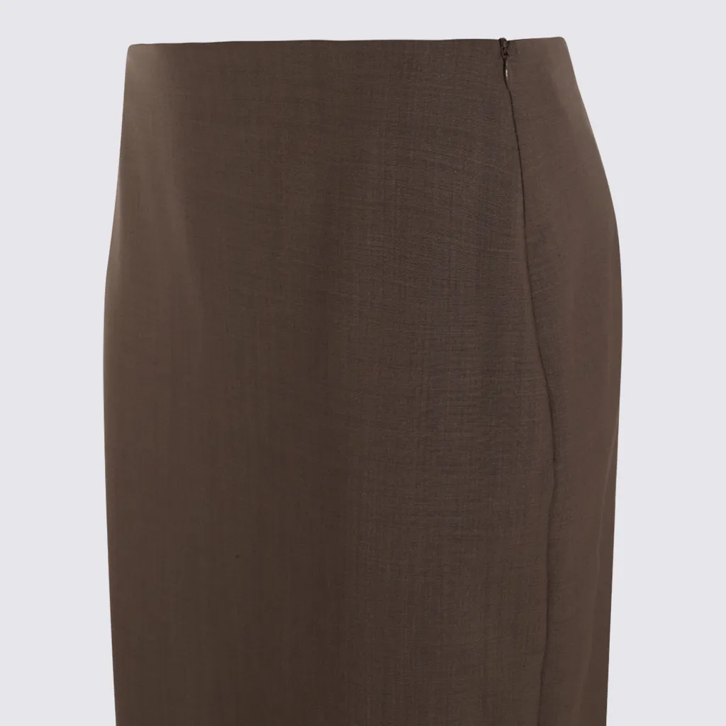 Skirt With Back Slits