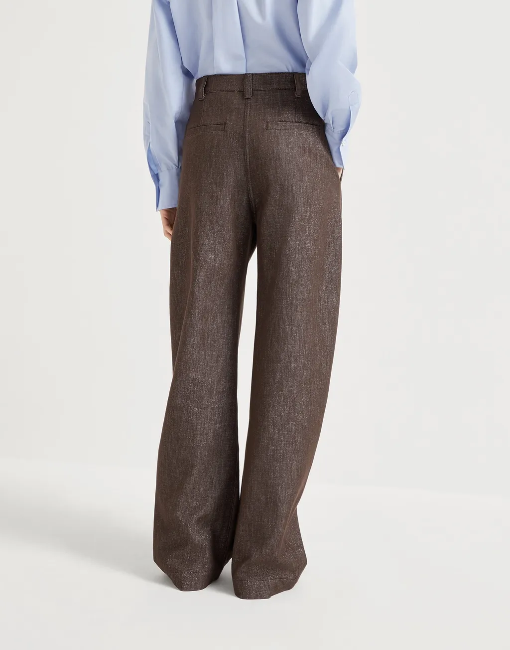 Loose-Fit Curved Trousers