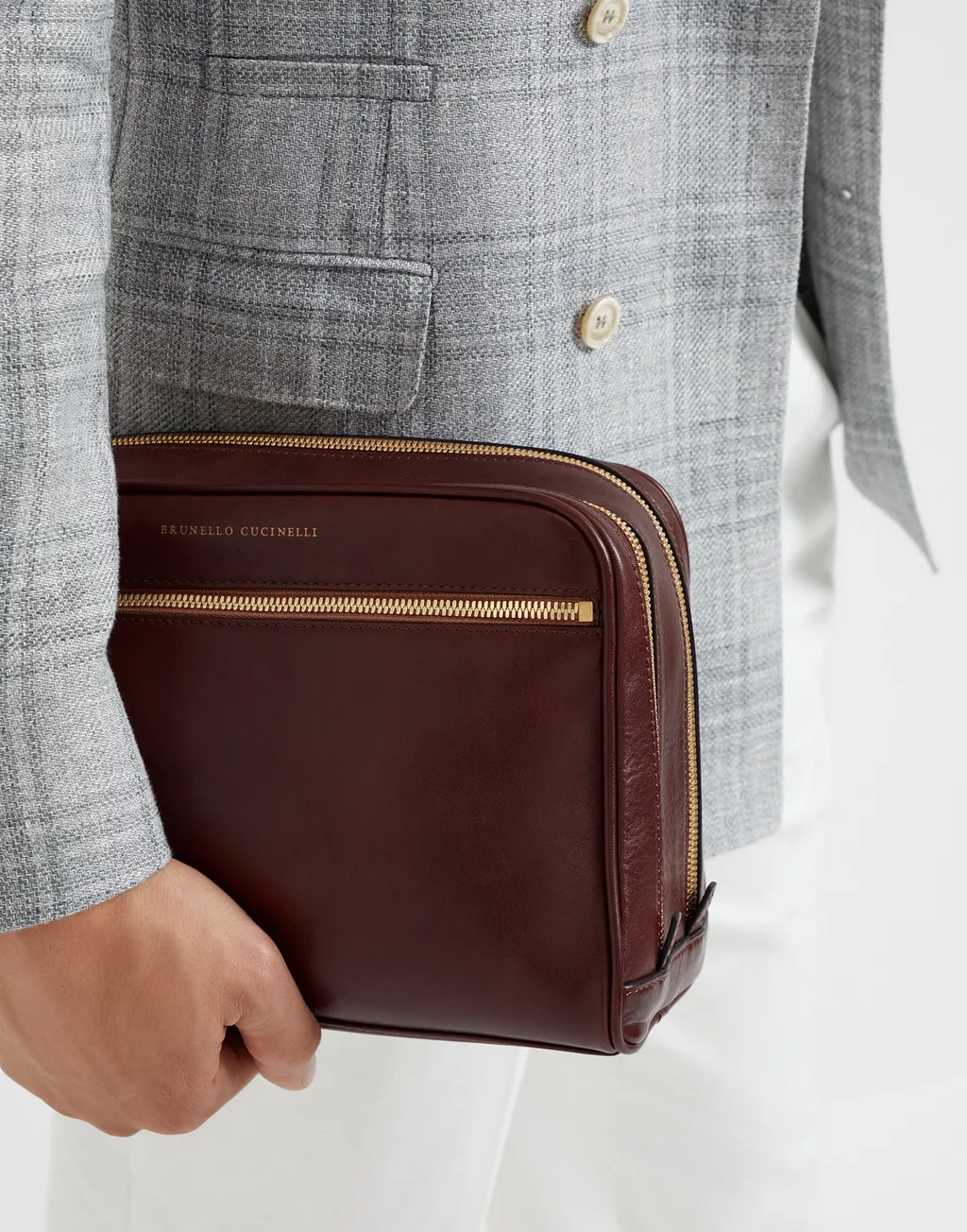 Logo Detailed Zipped Wash Bag