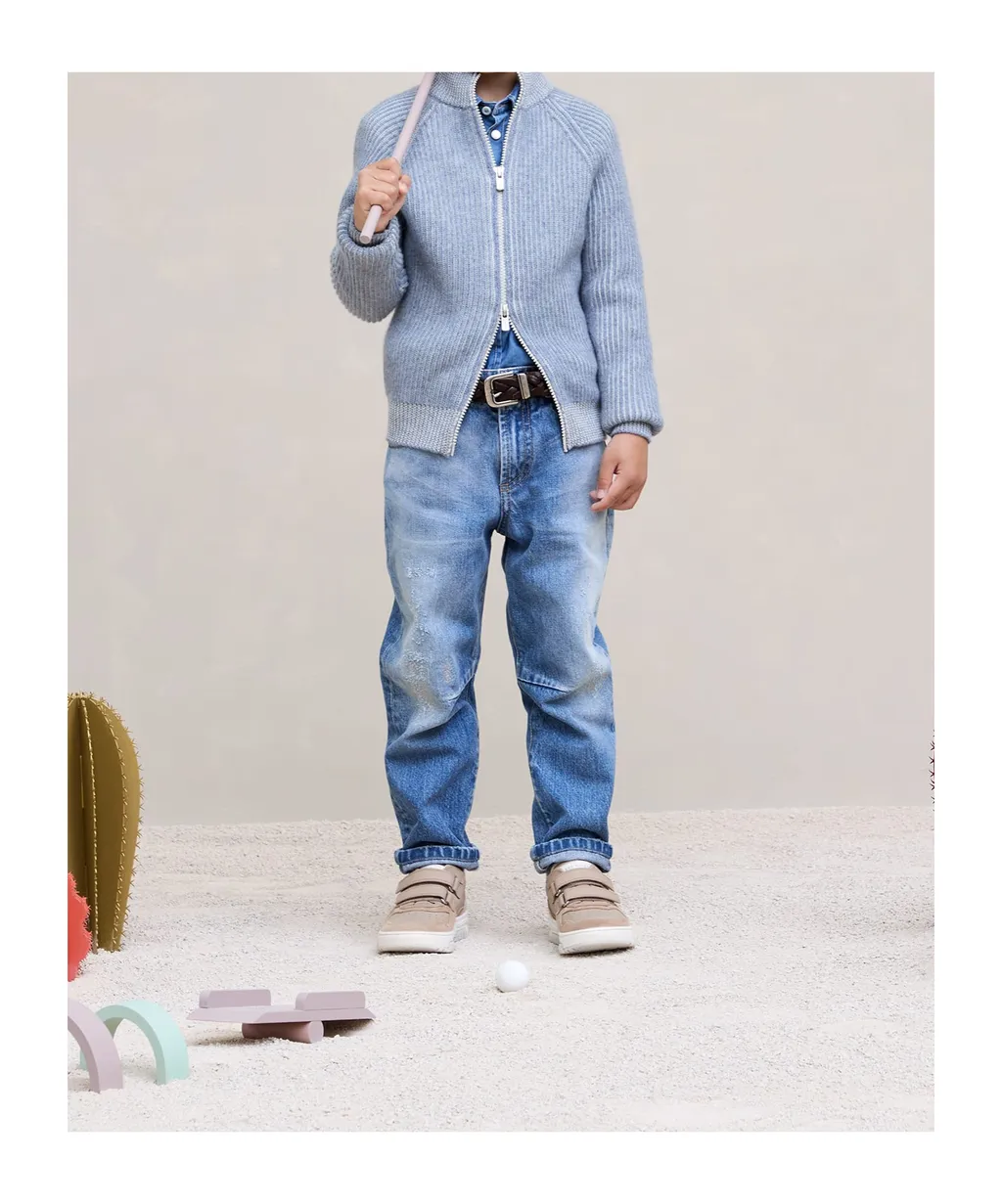 Belt-Loop Jeans