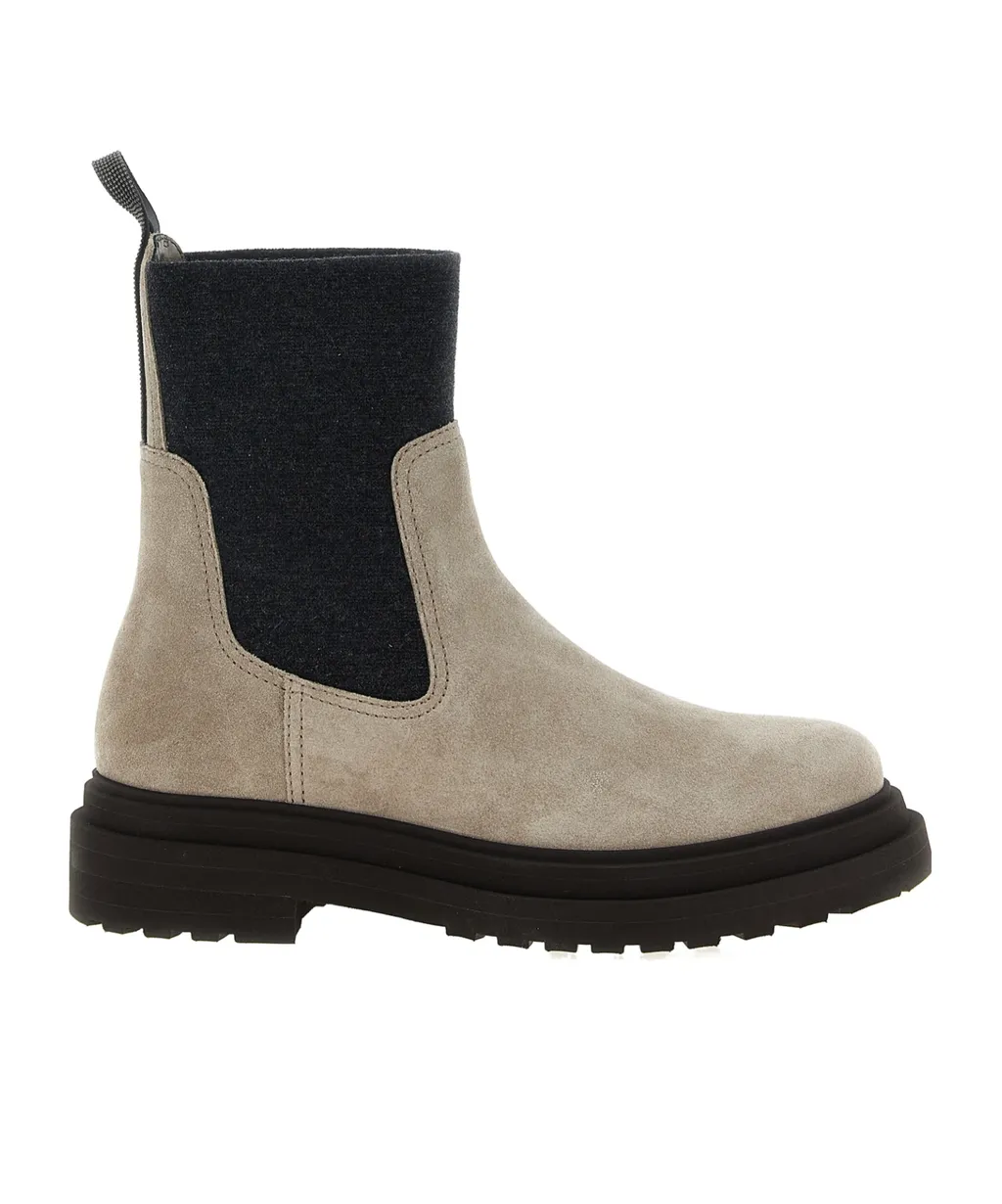 Round Toe Chelsea Boots